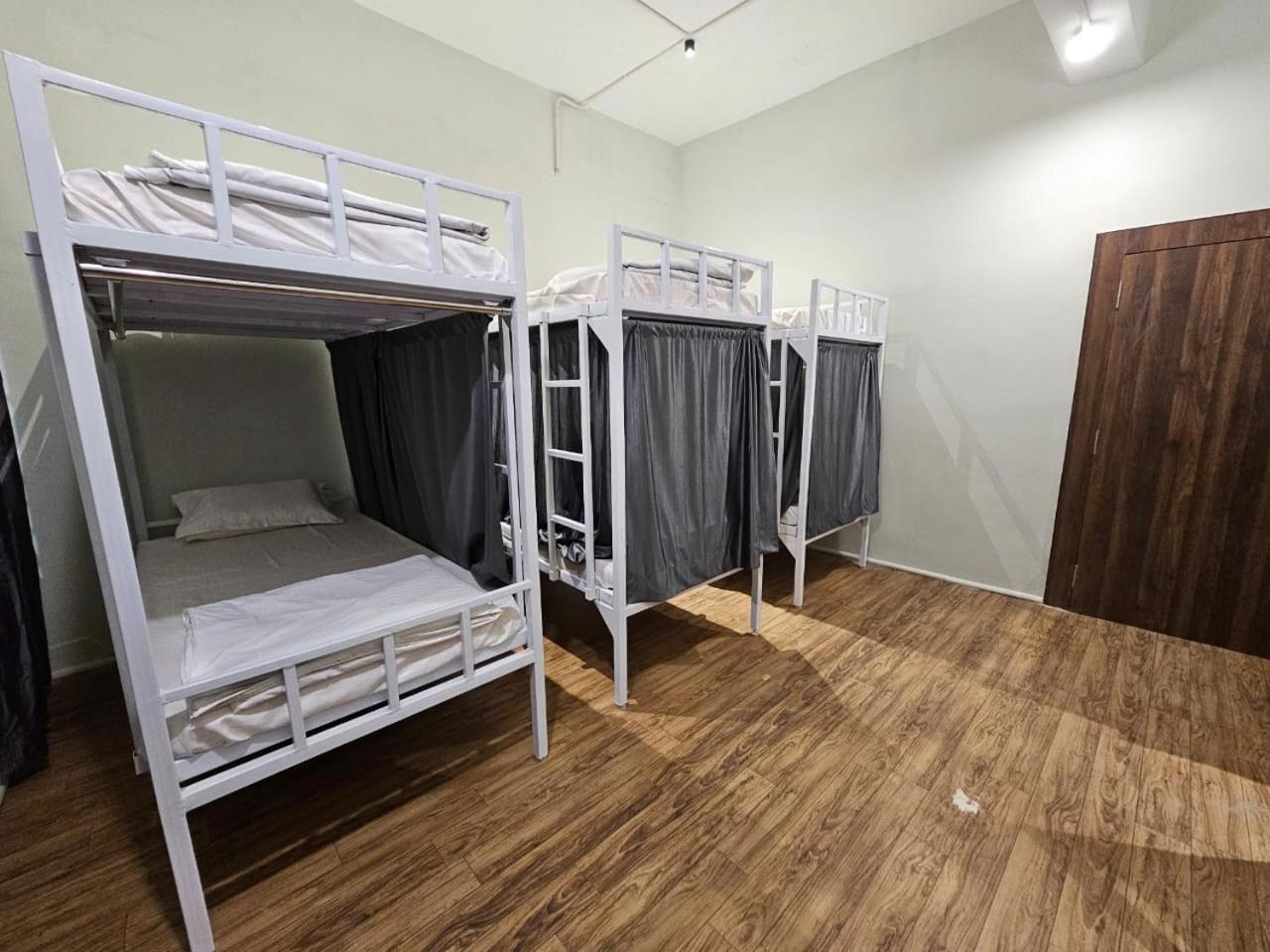 My Roomz Banaras Varanasi Exterior photo
